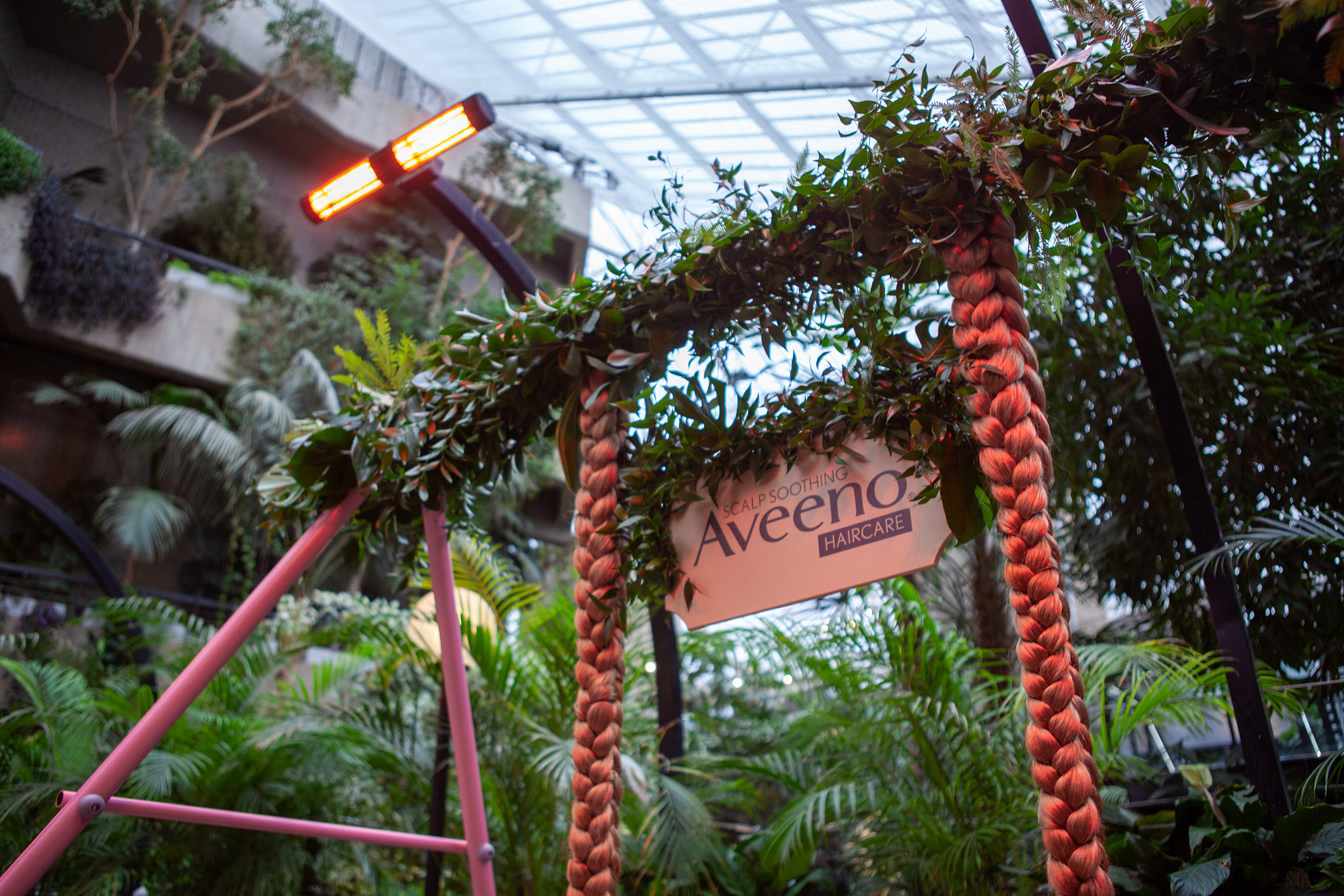 Aveeno Length & Strength Installation